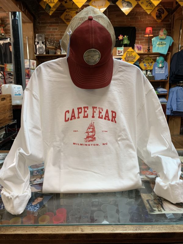 Cape Fear Vintage Schooner- White & Red