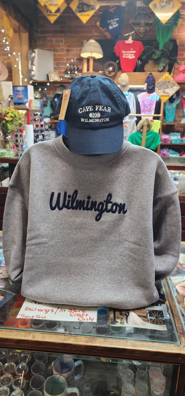 Wilmington- Ladies Champion Crew Sweater (Grey)